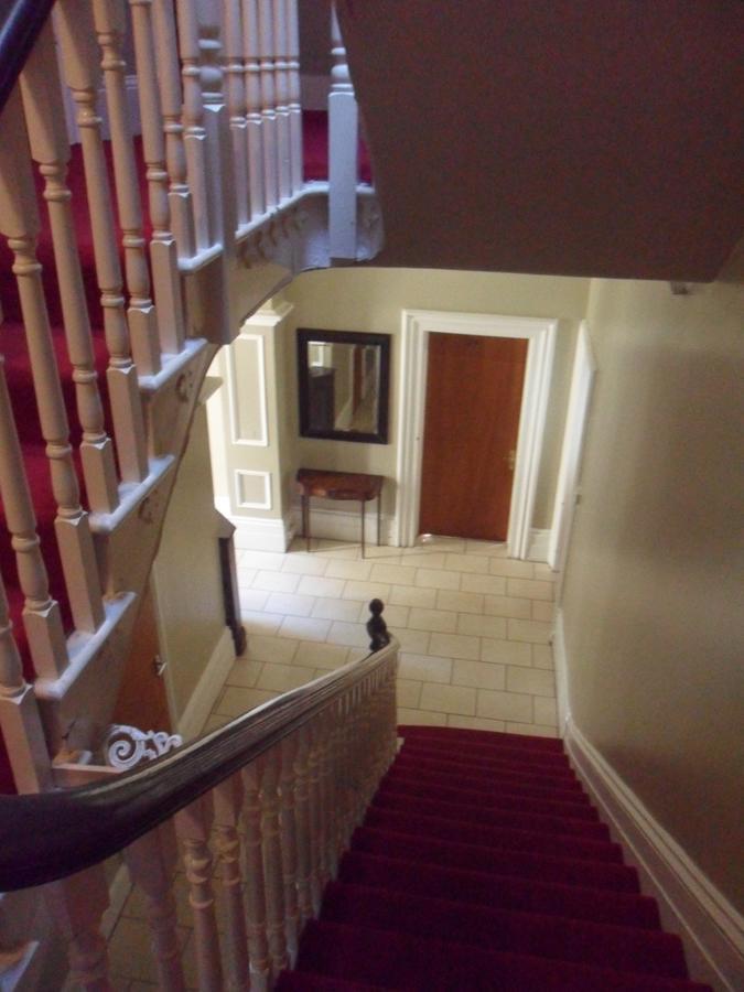 The New Clifton House Hotel นิวคาสเซิล อะพอน ไทน์ ภายนอก รูปภาพ